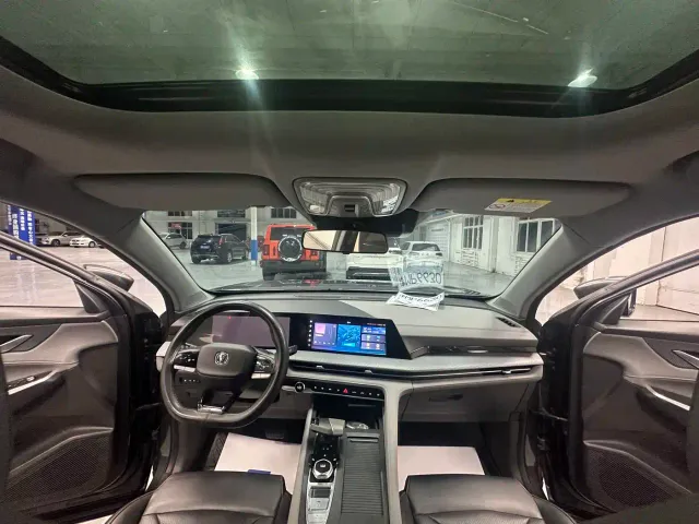 Changan CS75 Plus — Фото автомобиля 10