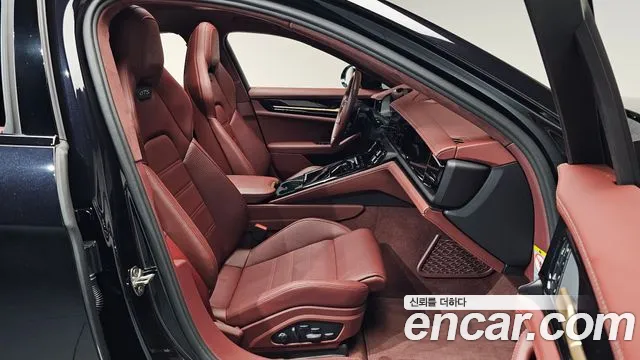 Porsche Panamera 976 — Фото автомобиля 16