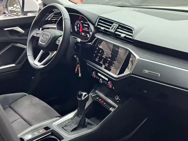 Audi Q3 — Фото автомобиля 20
