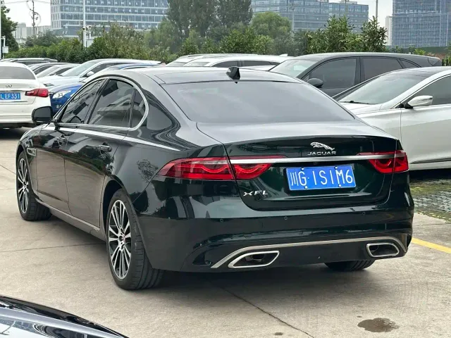 Jaguar XFL — Фото автомобиля 19