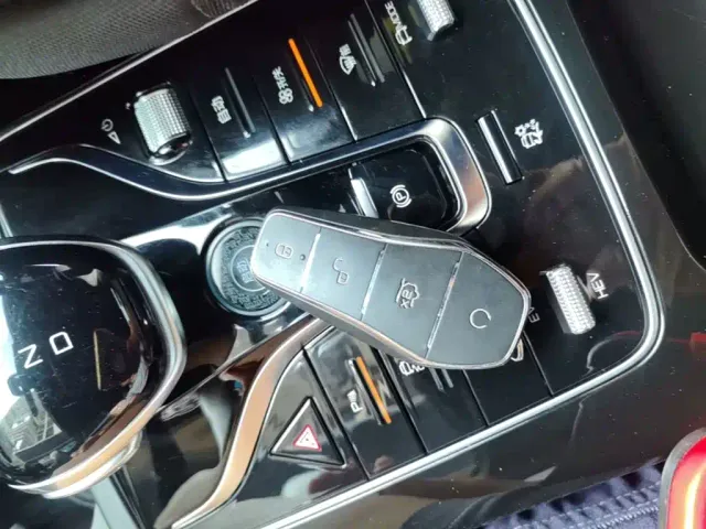 BYD Qin PLUS — Фото автомобиля 8