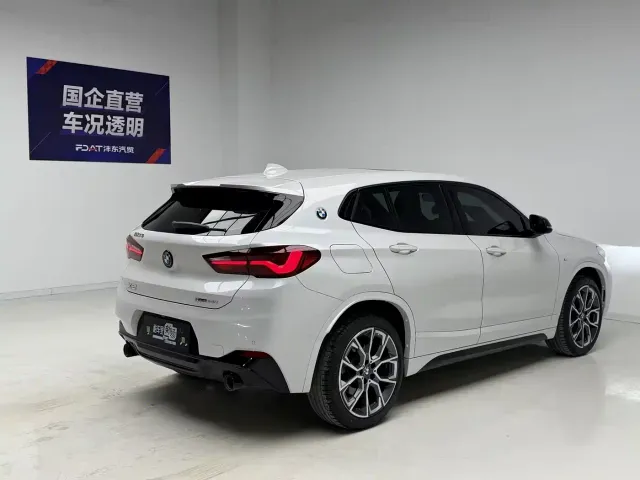 BMW X2 — Фото автомобиля 4