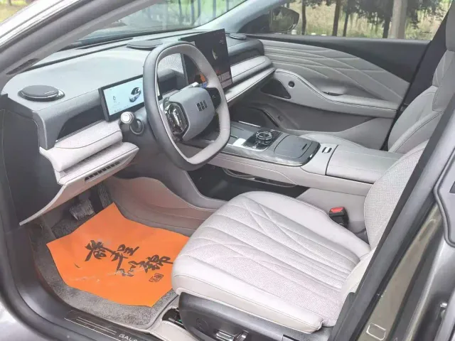Geely Galaxy Xingyao 8 — Фото автомобиля 4