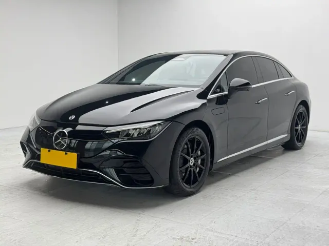Фотография автомобиля — Mercedes-Benz EQE