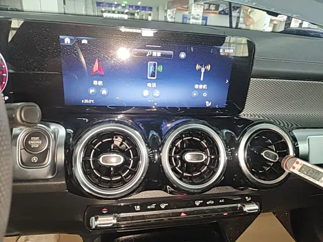 Mercedes-Benz GLB-Class — Фото автомобиля 12