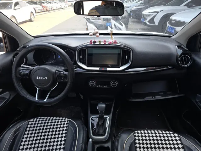 Kia KX1 — Фото автомобиля 7
