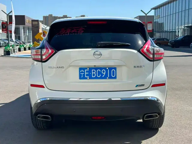 Nissan Murano — Фото автомобиля 7