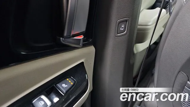 Kia Canival Carnival 4 поколение 9 мест Noblesse — Фото автомобиля 19