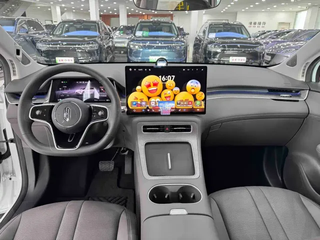 Shangjie SUV — Фото автомобиля 10