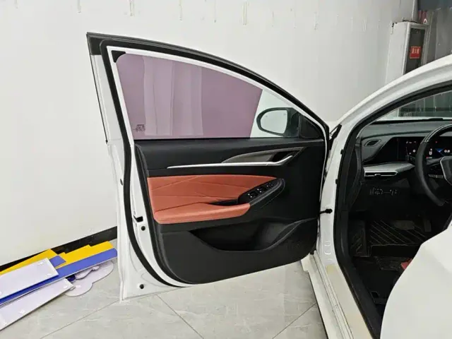Changan Eado — Фото автомобиля 7