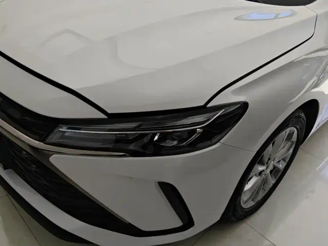 Chevrolet Monza — Фото автомобиля 5