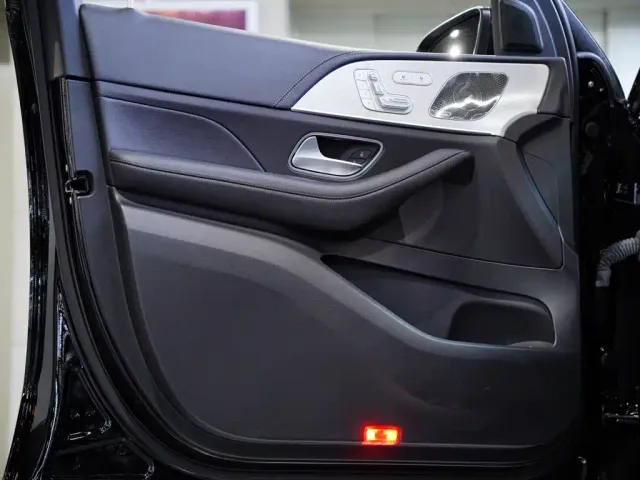Mercedes-Benz GLE-Class AMG — Фото автомобиля 16