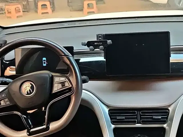 BYD Song Pro — Фото автомобиля 6