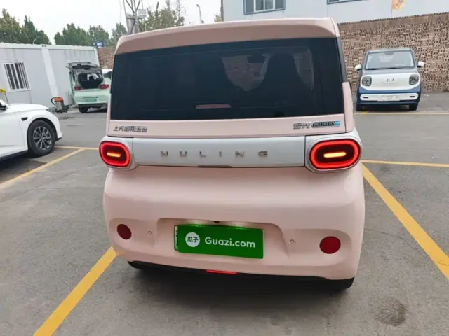 Wuling Hongguang Mini EV — Фото автомобиля 5