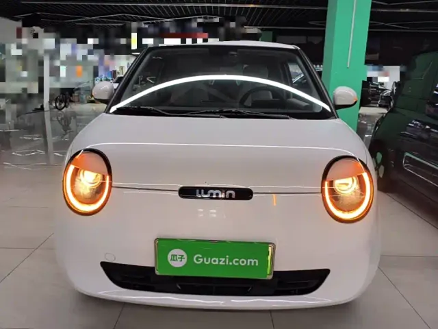 Changan Lumin — Фото автомобиля 2