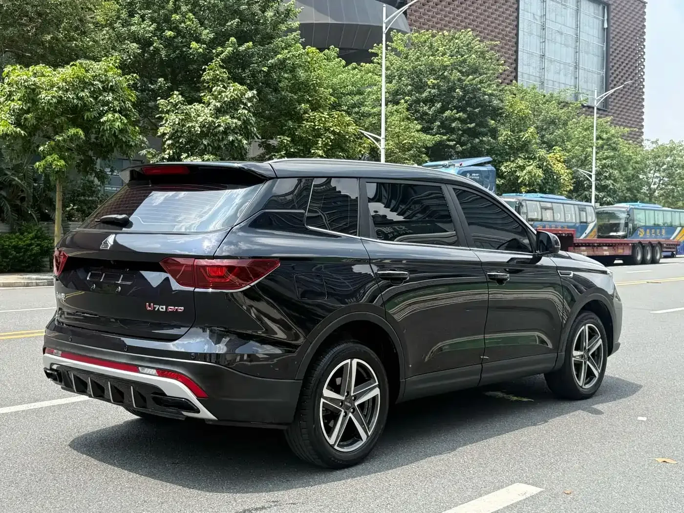 Sinotruk VGV VGV U70Pro 2022 1.5T Automatic Comfort Edition 7-seater — Фото автомобиля 5