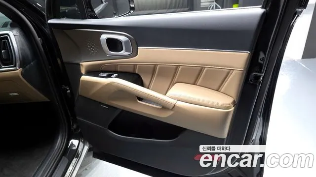Kia Sorento Новый Sorento 4 поколение Бензин 2.5T 4WD — Фото автомобиля 22