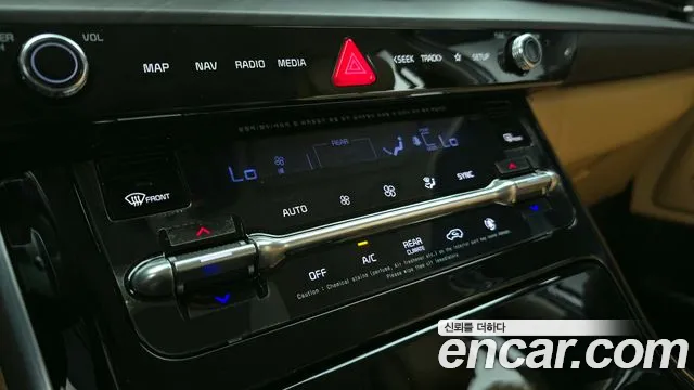 Kia Canival Carnival 4 поколение Бензин 7 мест Noblesse — Фото автомобиля 18