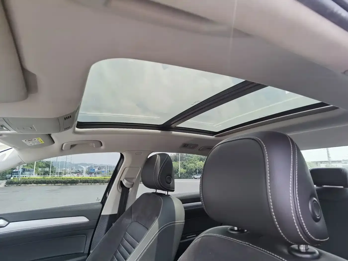 Volkswagen Magotan 2020 280TSI DSG Leading — Фото автомобиля 8