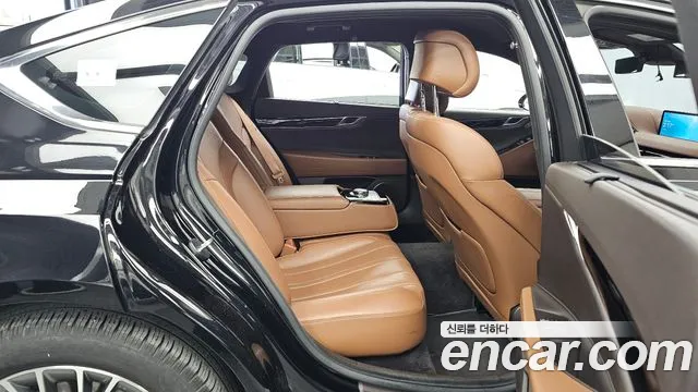 Genesis G80 RG3 — Фото автомобиля 18
