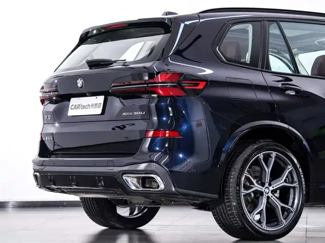 BMW X5 — Фото автомобиля 8