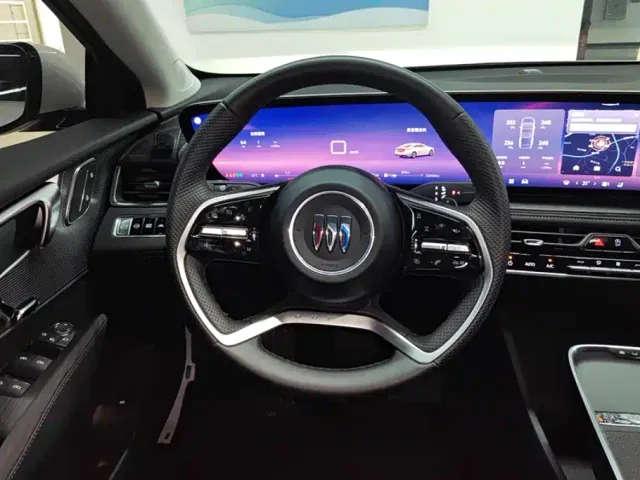 Buick LaCrosse — Фото автомобиля 15