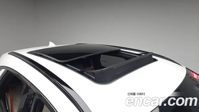 Genesis GV70 — Фото автомобиля 28