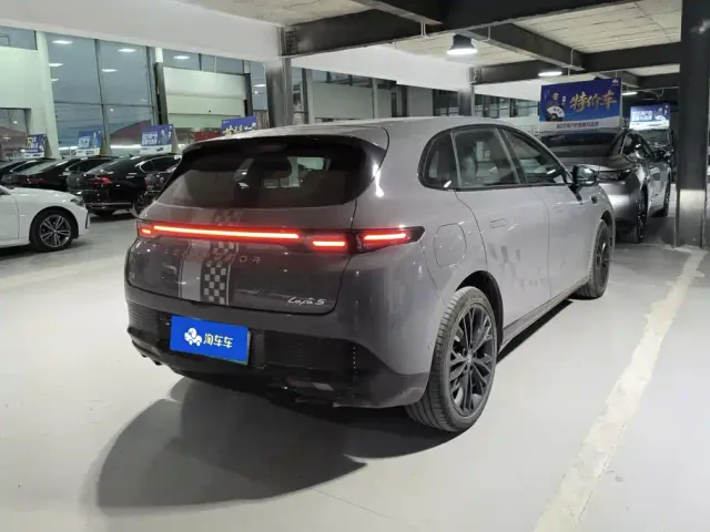 Leapmotor Lafa 5 — Фото автомобиля 3