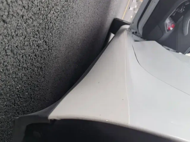 Tesla Model 3 — Фото автомобиля 21