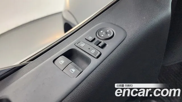 Hyundai Staria — Фото автомобиля 25