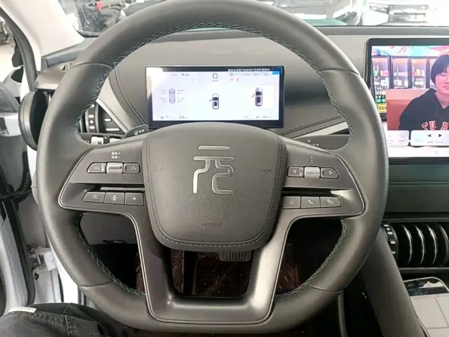 BYD Yuan PLUS — Фото автомобиля 10