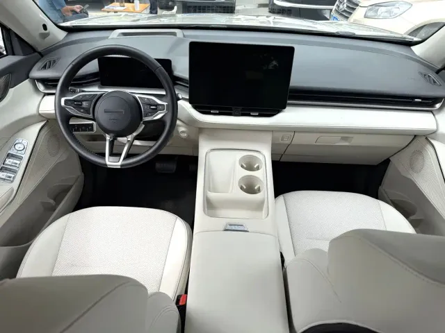 Haval H6 — Фото автомобиля 14