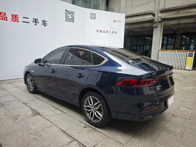 BYD Qin PLUS — Фото автомобиля 5