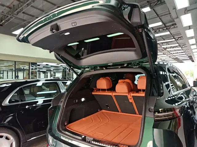 Li Auto L7 — Фото автомобиля 18