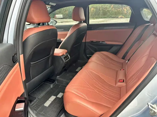 Geely Galaxy L6 — Фото автомобиля 6