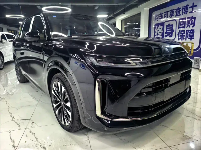 Huajing Baojun S — Фото автомобиля 3