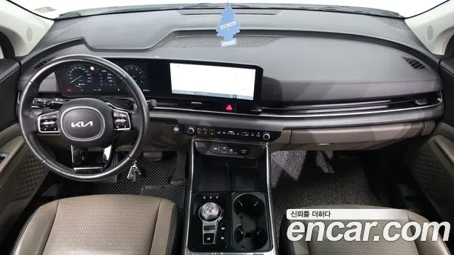 Kia Carnival — Фото автомобиля 10