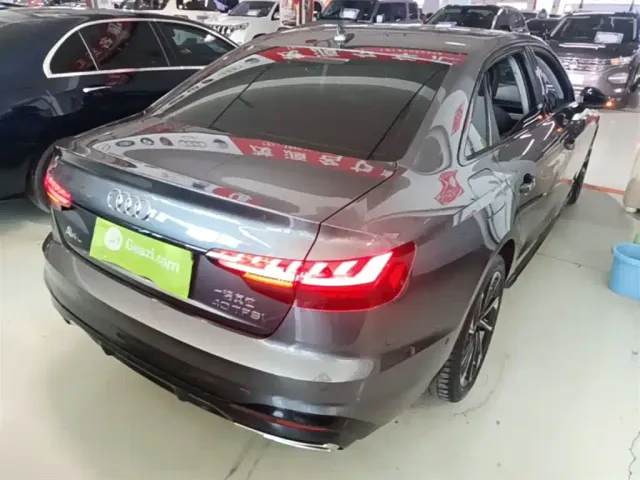 Audi A4L — Фото автомобиля 6
