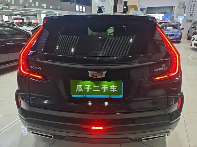 Cadillac XT4 — Фото автомобиля 5