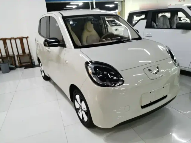 Wuling Hongguang Mini EV — Фото автомобиля 3