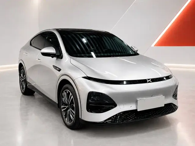 Xpeng G6 — Фото автомобиля 3