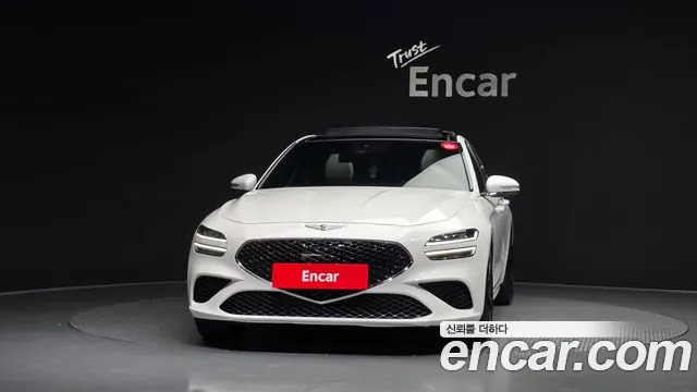 Genesis G70 — Фото автомобиля 3