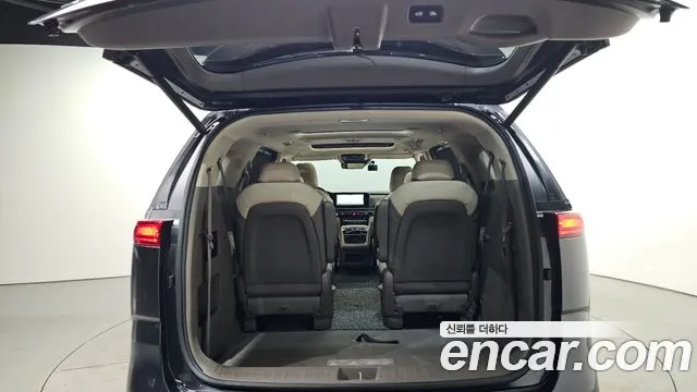 Kia Carnival 4th Gen — Фото автомобиля 20