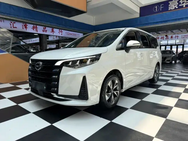 Фотография автомобиля — GAC Trumpchi M6