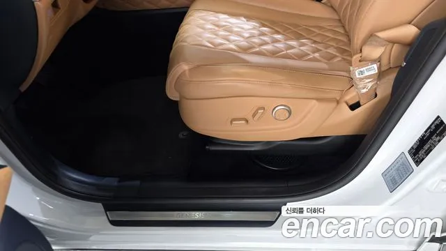 Genesis GV80 2.5T Бензин AWD — Фото автомобиля 8