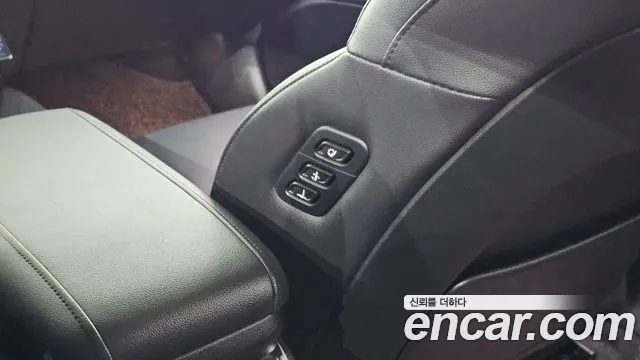 Hyundai Grandeur GN7 — Фото автомобиля 22