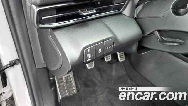Hyundai AVANTE — Фото автомобиля 20
