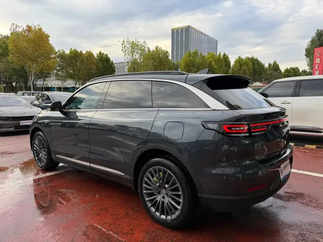 Leapmotor Leapmotor C11 2023 Extended Range 200 Comfort Edition — Фото автомобиля 4