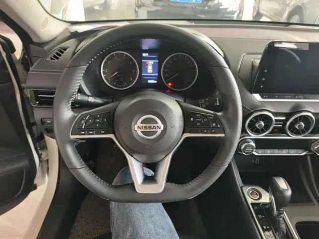 Nissan Sylphy — Фото автомобиля 10