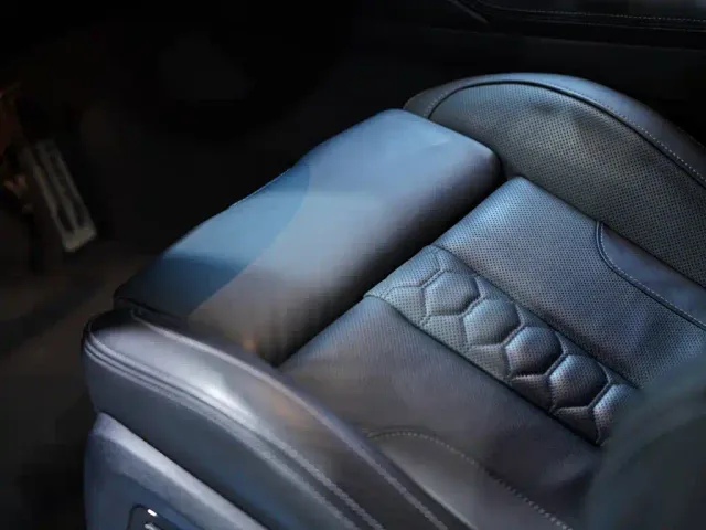 BMW X6 M — Фото автомобиля 20